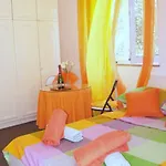 Iva New With Private Bathroom 3* Zara