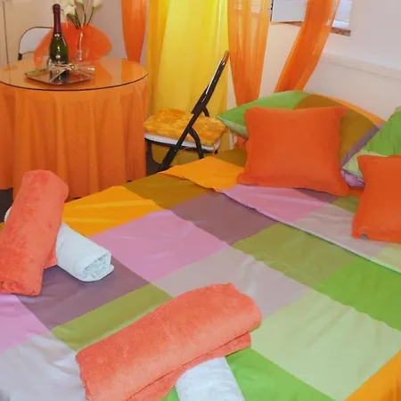 Iva New With Private Bathroom Guest house